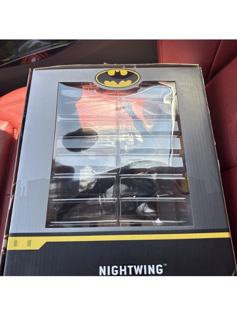 Nightwing Collectible Display with Batman Logo - Black